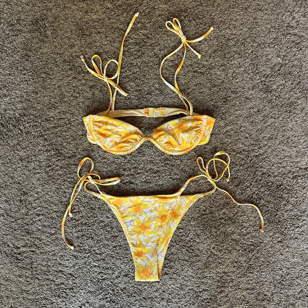 Blackbough swim Bikini